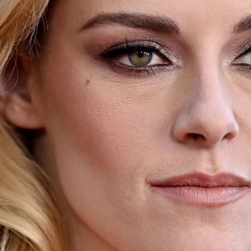 Kristen Stewart - Provocative and Androgynous Shoots in kristhash_2977882476424487615_44116321317.jpg - hidden celebrity photo